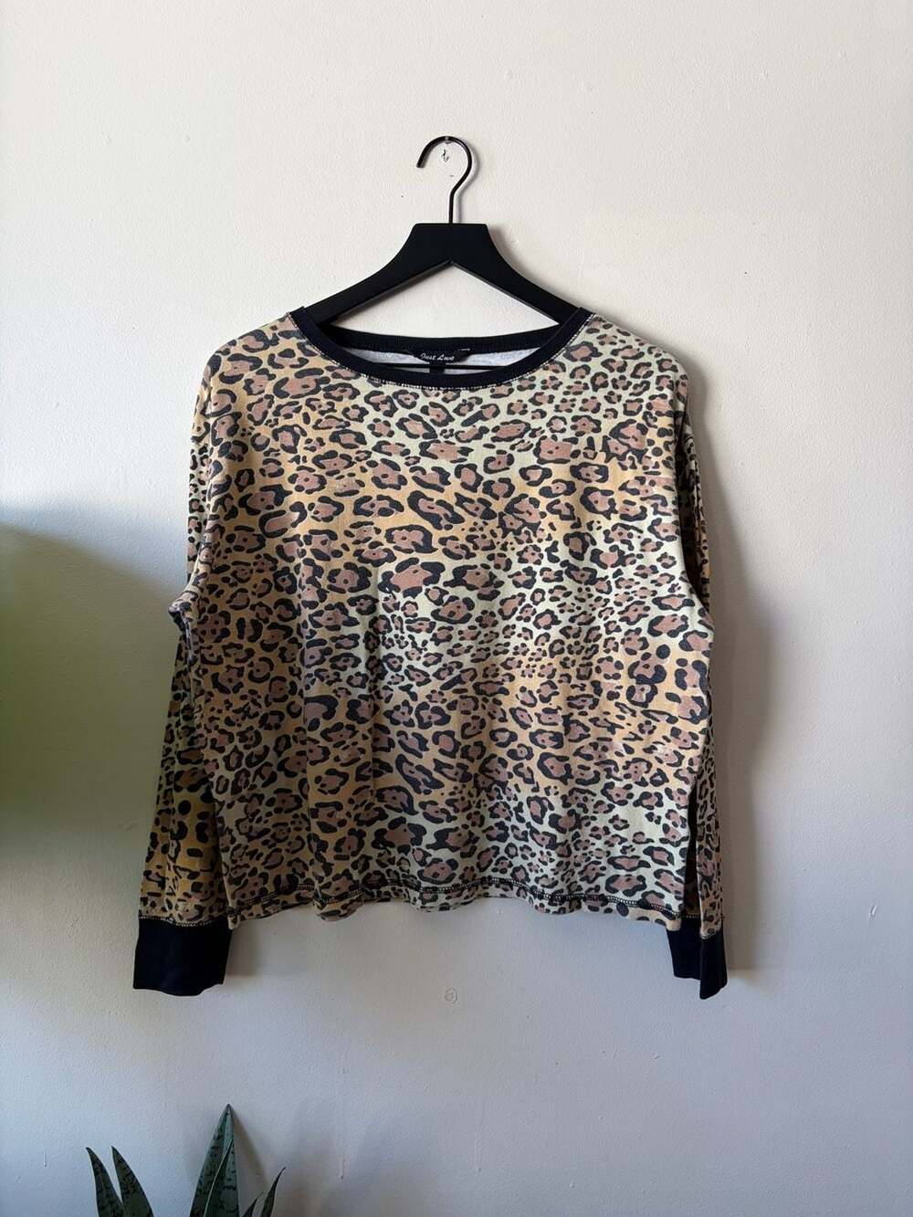 Just Love Leopard Print Crew Neck Sweatshirt Size L